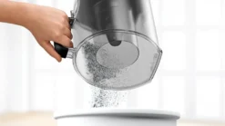 Bosch Serie 6 BGC41XSIL Staubsauger Zylinder-Vakuum Trocken 700 W Beutellos -Rein Blitz Geschaft 98c17da0378b26542871b7a1b4a6c9bd