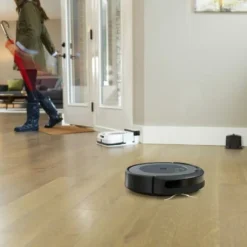 IRobot Roomba I3 Roboter-Staubsauger Schwarz, Grau -Rein Blitz Geschaft d41751ff1afe52e1e02e774e2bf3b3dc