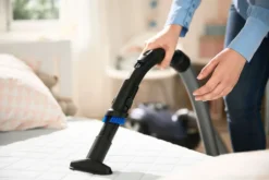 Philips Performer Silent Beutel Staubsauger, Allergiefilter, 99.9 % Staubaufnahme, 750 W, Rot (FC8784/09) -Rein Blitz Geschaft e9ca9f38d42709aa01c9177bb95a6706